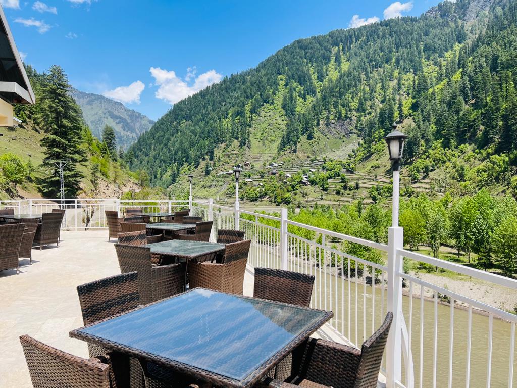 Vadi Hotel Exterior
